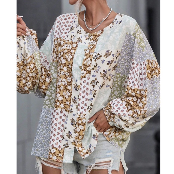 Boho Floral Print Button Down oversized Blouse - Picture 4 of 7